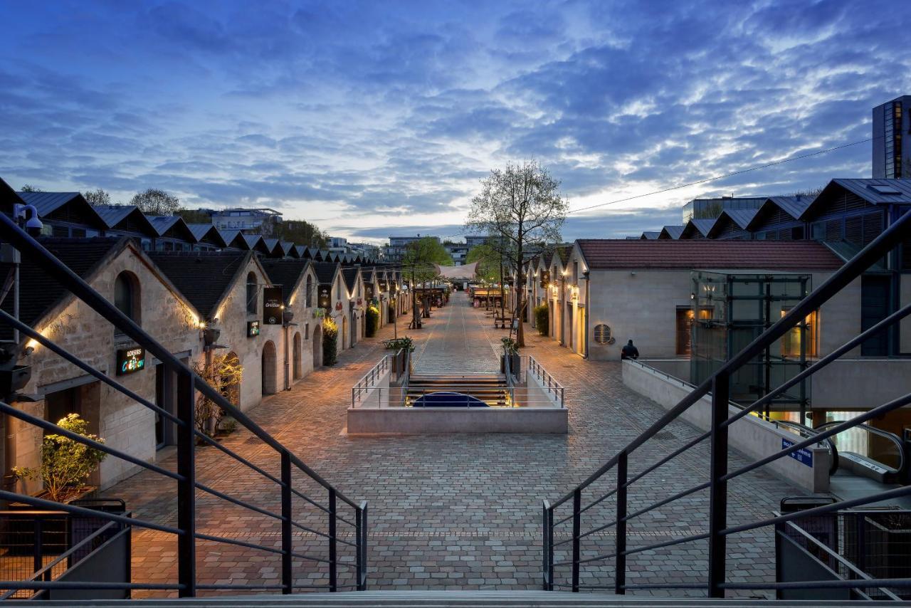 Hotel La Petite Rosa Париж Экстерьер фото