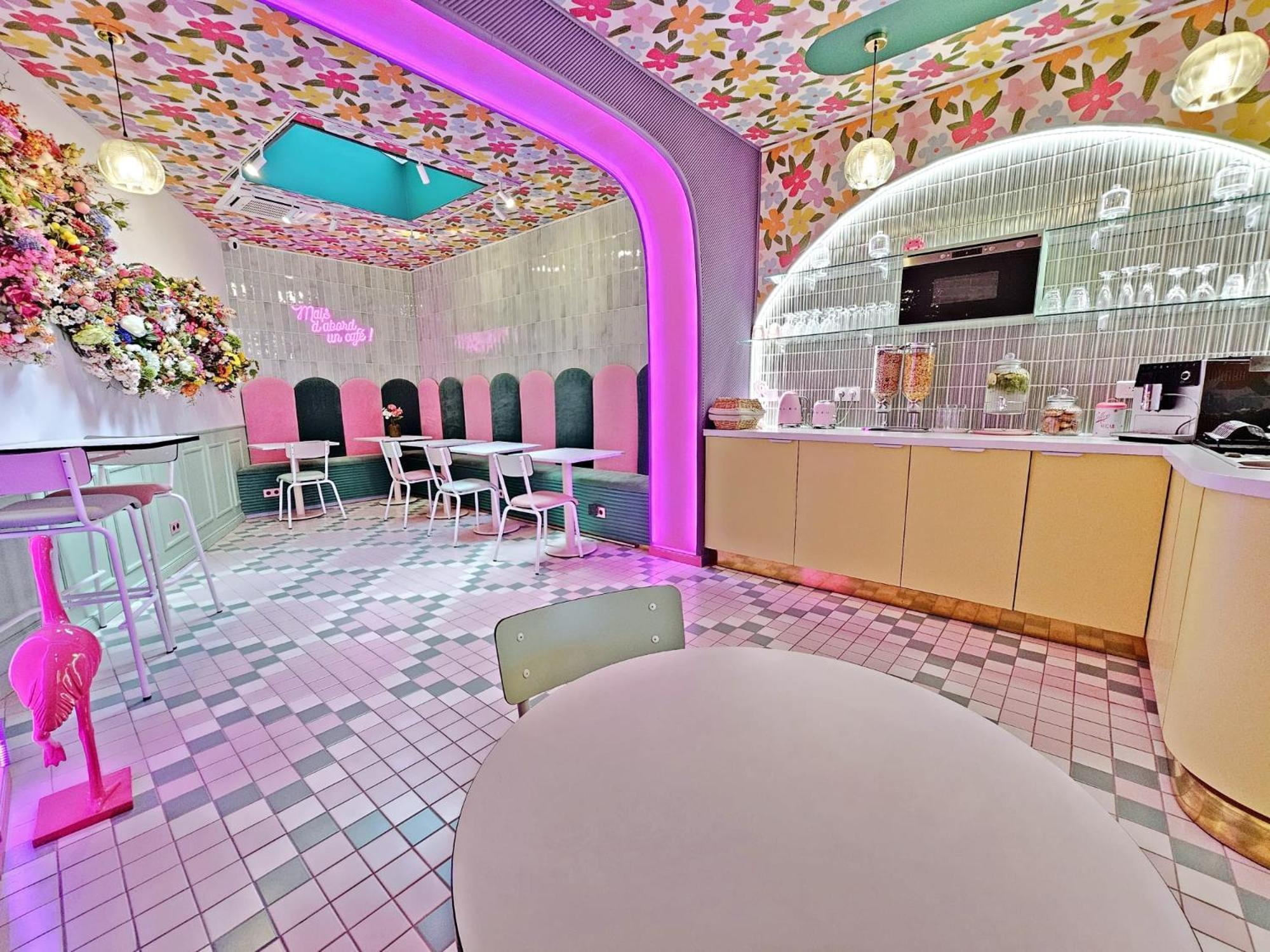 Hotel La Petite Rosa Париж Экстерьер фото